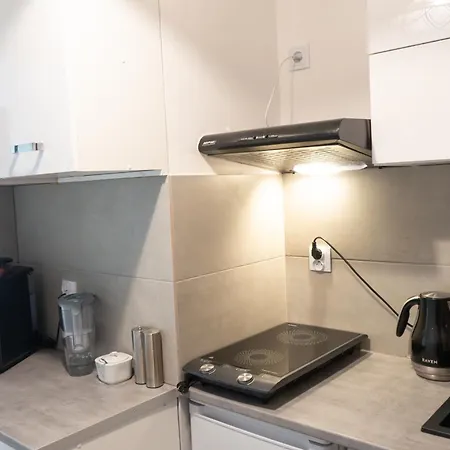 Azory Appartement *